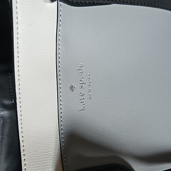 Kate Spade Sienna Purse - Picture 2 of 5